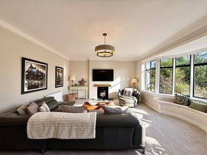 Photo 26- click for photo gallery